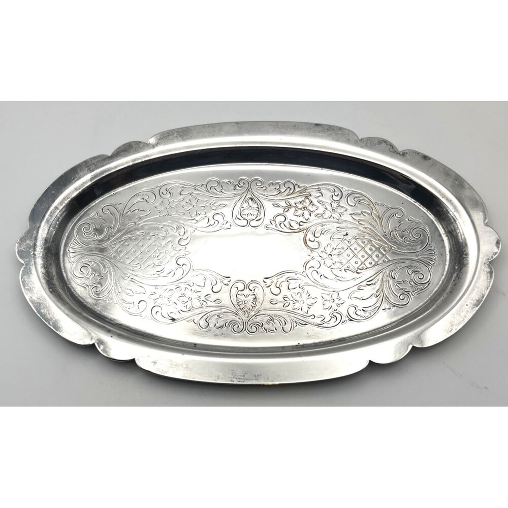 Vtg Sheridan Silverplated Oval Tray 9" Ornate Floral Engraved Scalloped Edge